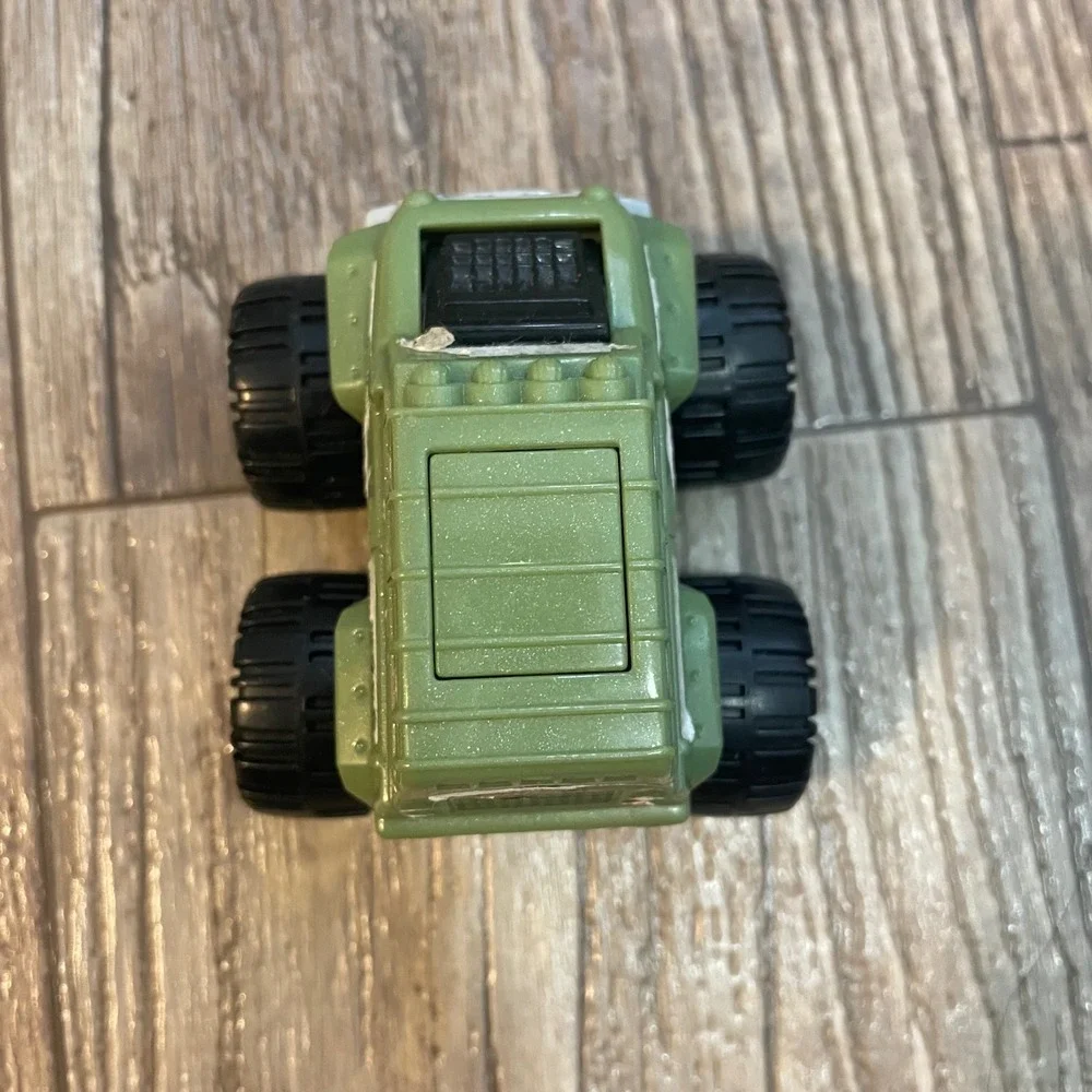 Tonka Garage Monster Truck Olive Green Toy Opening‎ Roof Hatch 2011 Hasbro McD